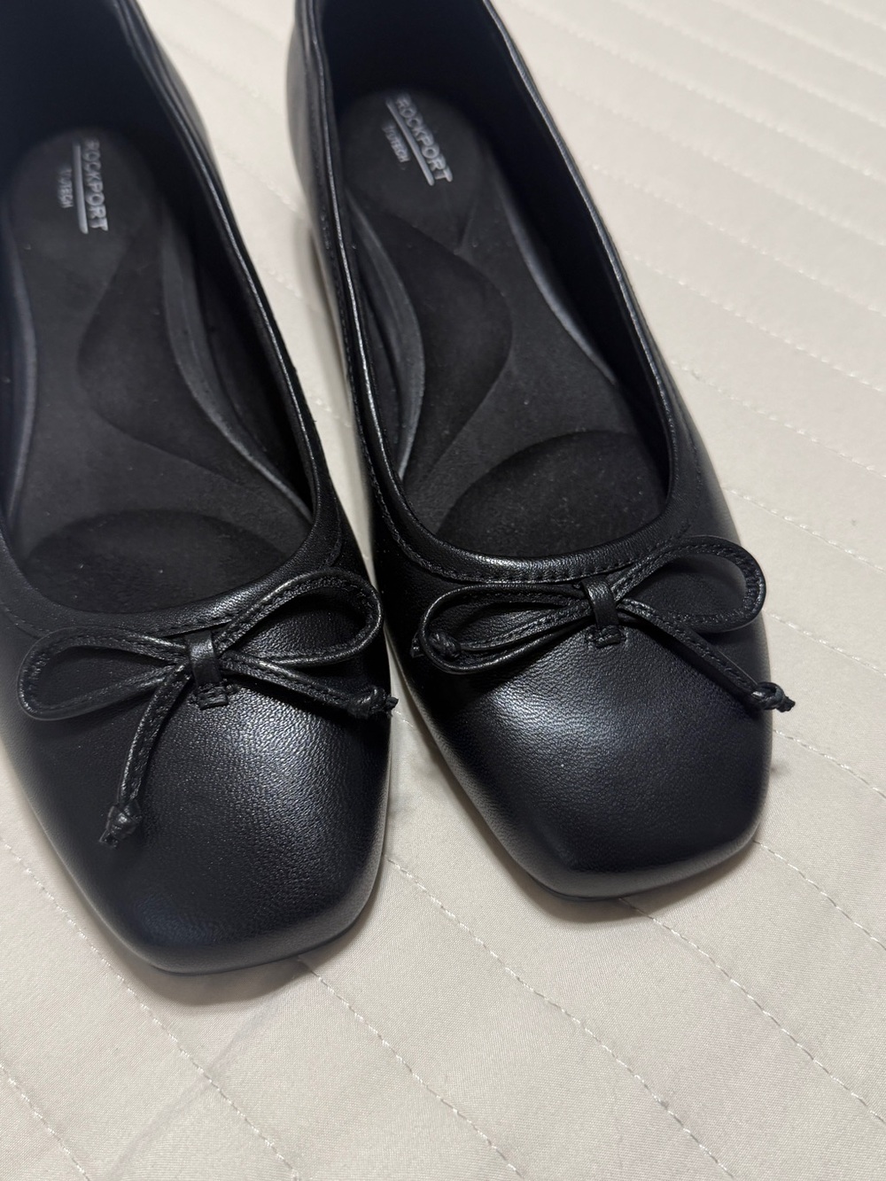 Rockport Black Women's Ballet Flats with Bow Accent